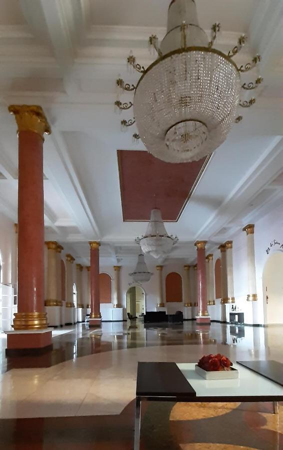 Luxuria Apartamento Palazzo Di Italia ゴイアニア エクステリア 写真